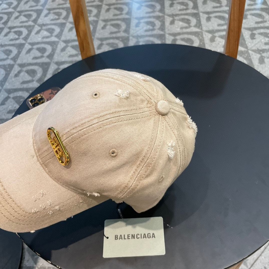 Balenciaga Caps